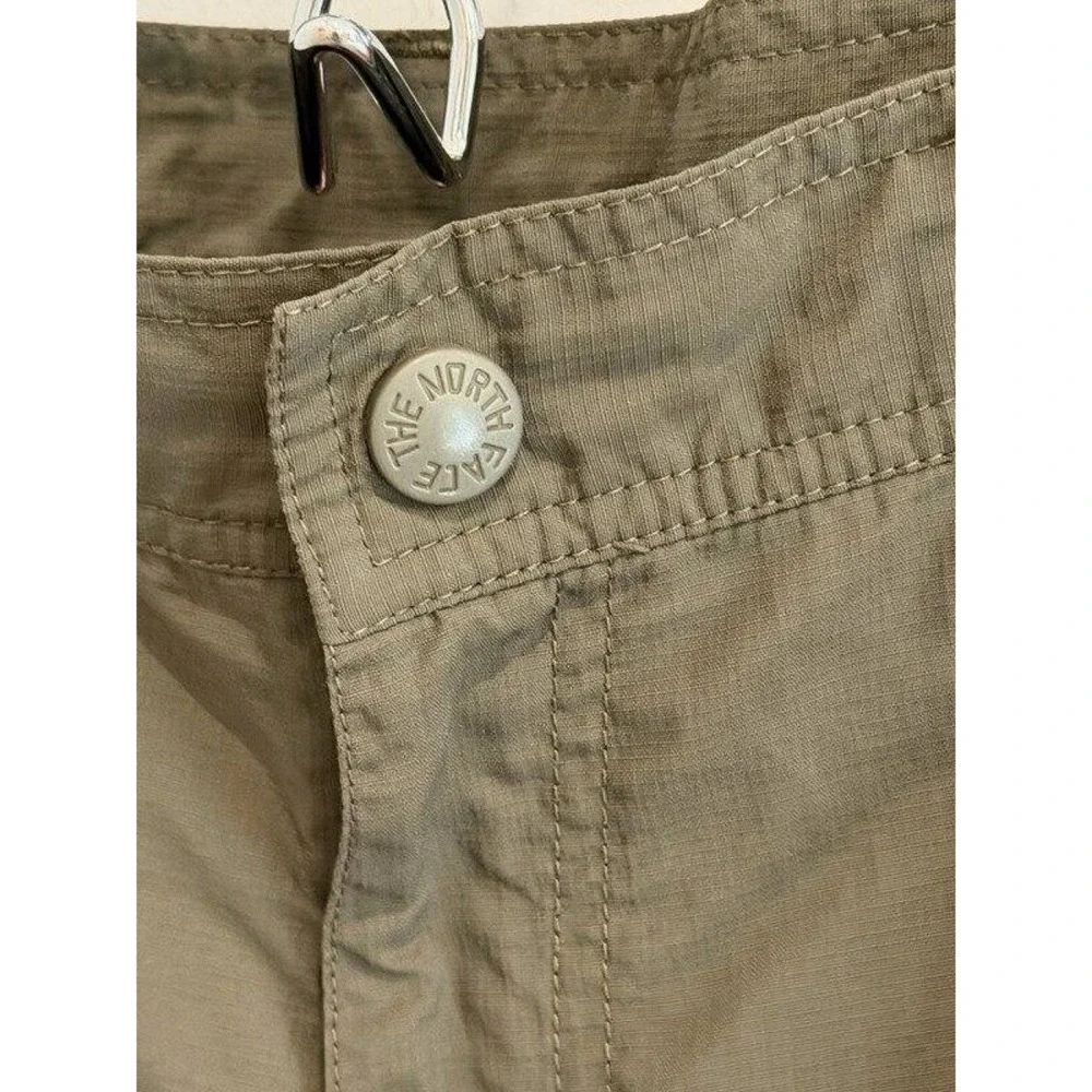 The North Face Mens Olive Green Cargo Ripstop Shorts Nylon Size 36